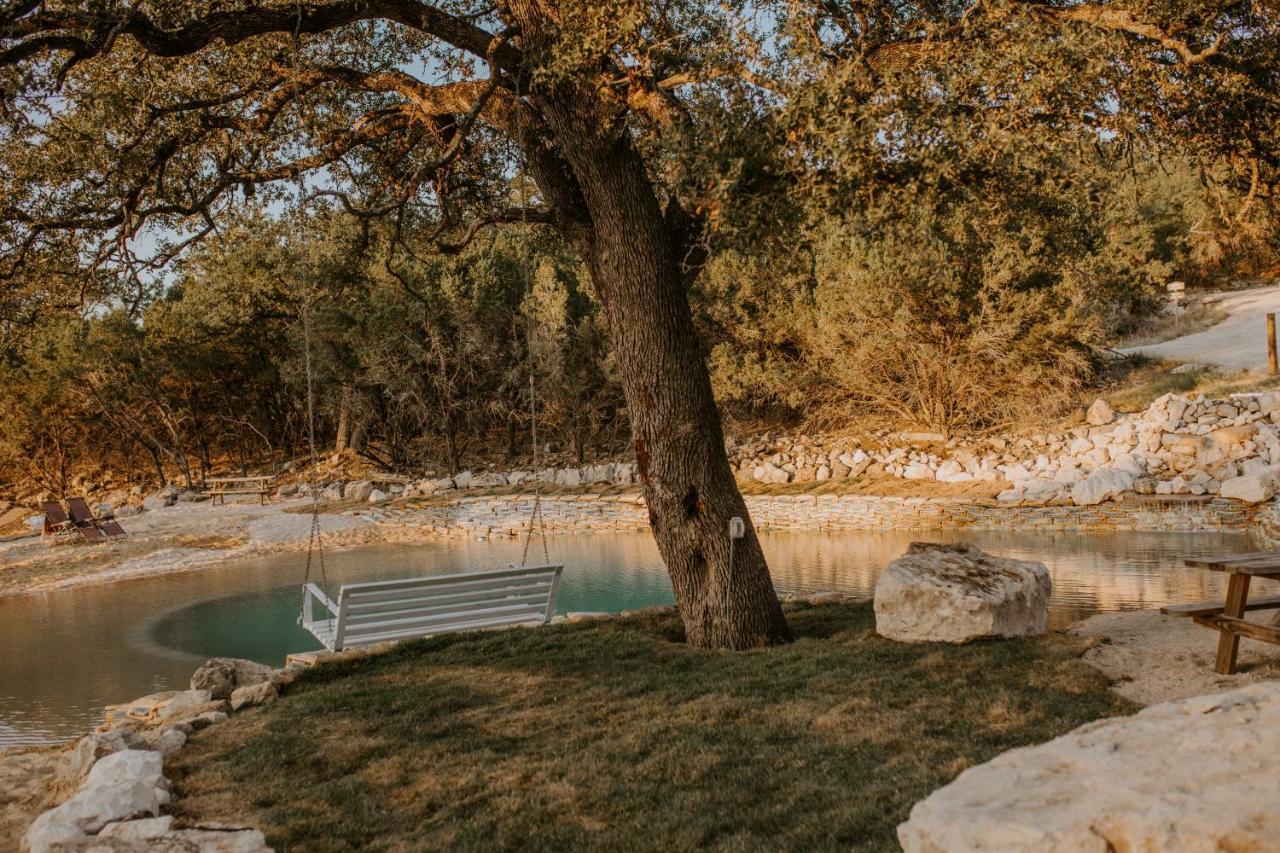 Villa Hummingbird Haus - Hill Country Views On 20 Acres With Firepit Spring Branch Exterior foto
